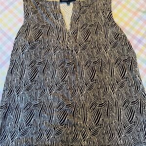 Jones New York Black and White Leaf Print Blouse
